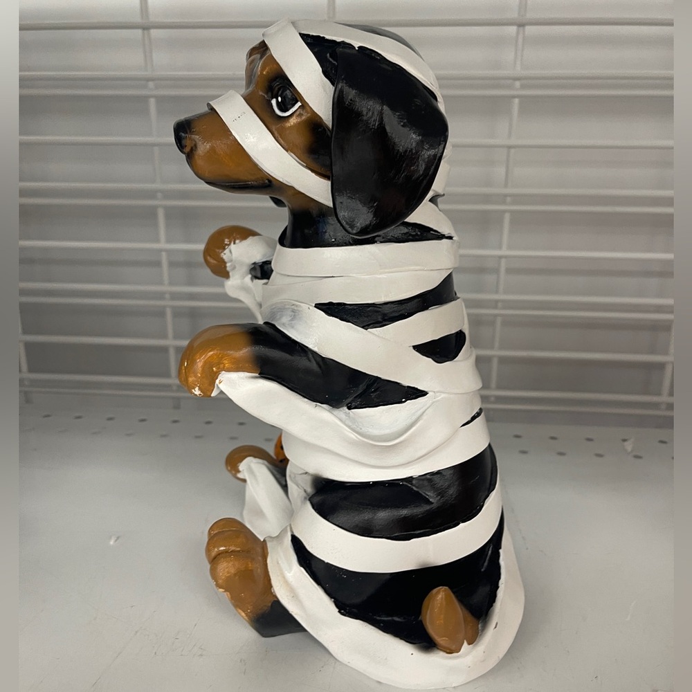 Halloween Dachshund Mummy Dog Black & Tan Resin Statue Home Decor NWT - Picture 2 of 6